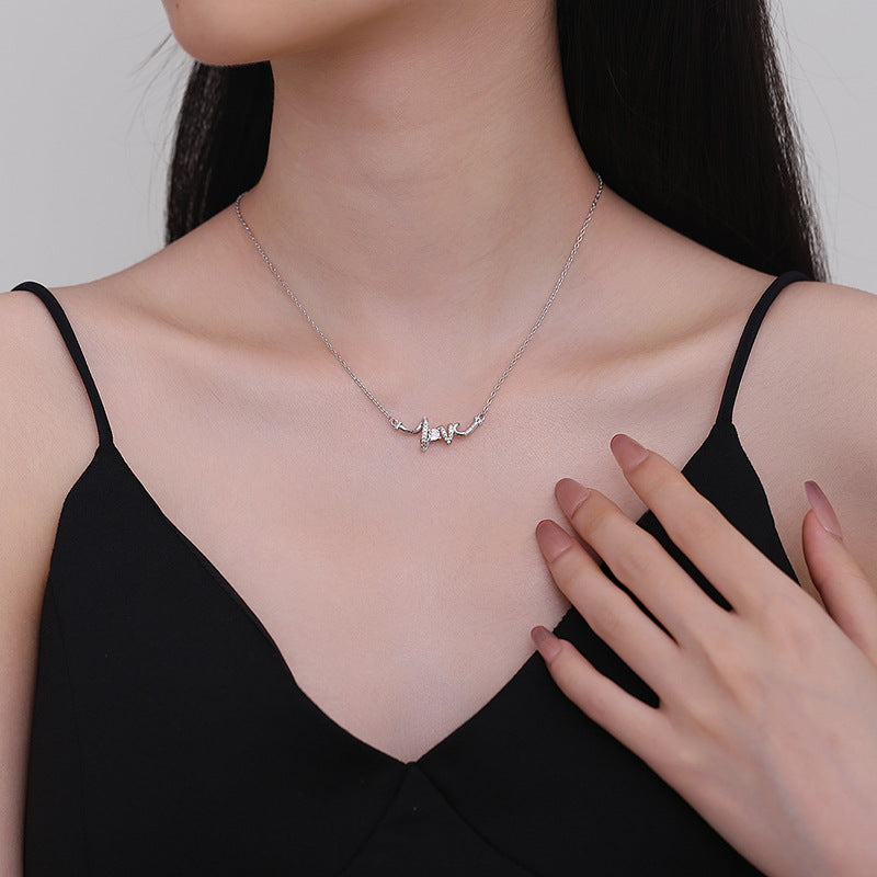 Light Luxury Minority Design LOVE Necklace For Women - FASHIONKULTUR