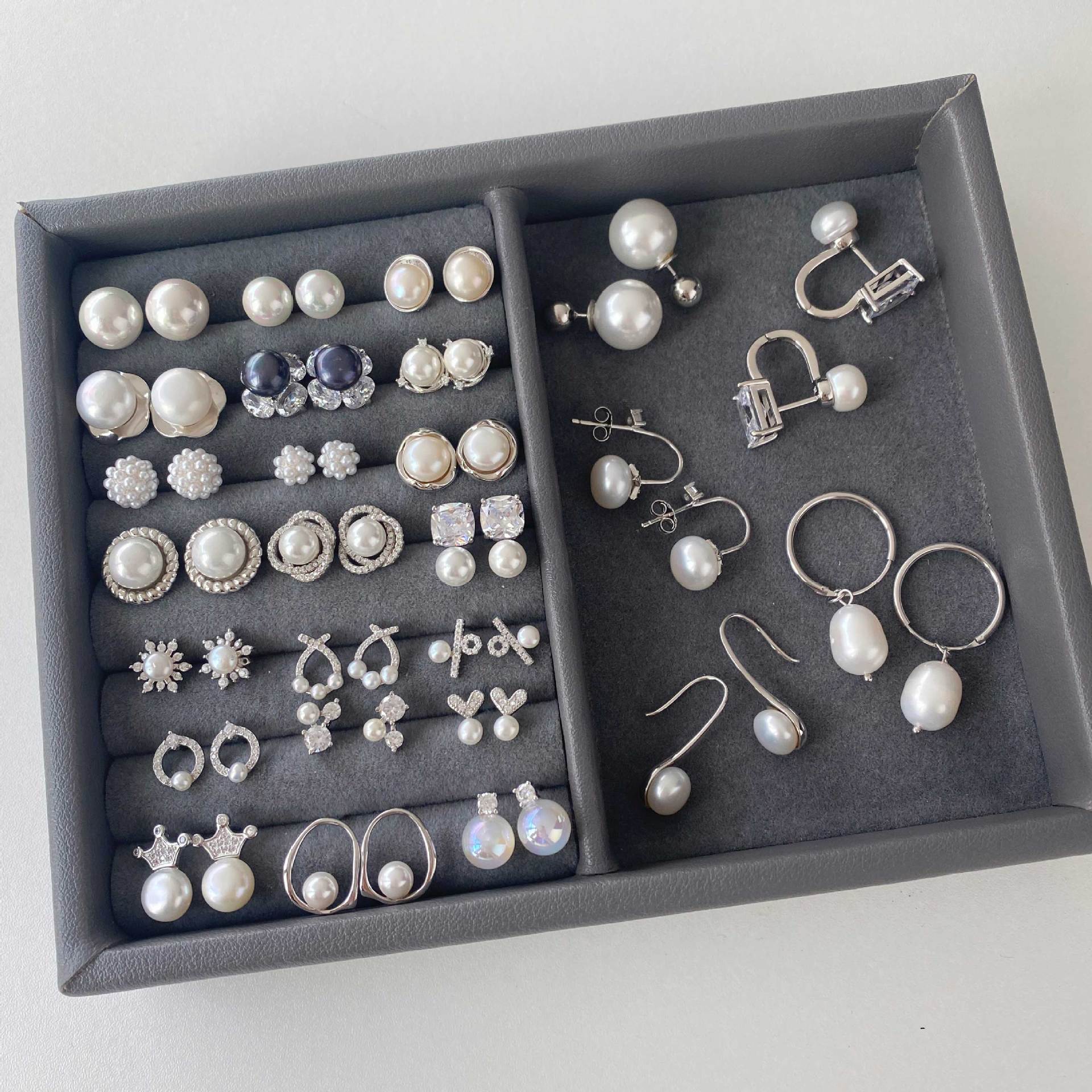 Sterling Silver Freshwater Pearl Ear Studs Niche - FASHIONKULTUR