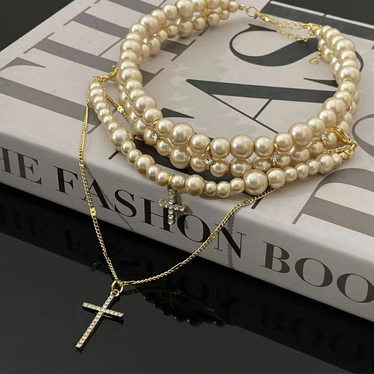 Women's Multi-layer Pearl Cross Necklace - FASHIONKULTUR