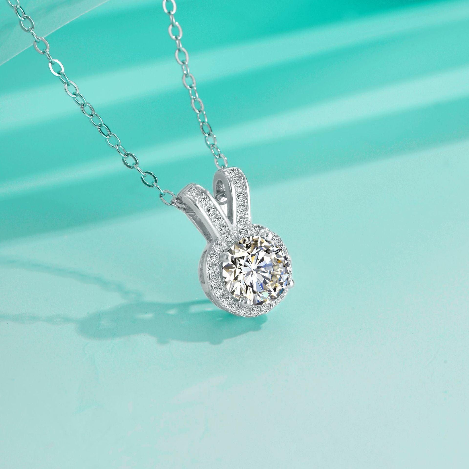 Moissanite Round Bag Necklace For Women - FASHIONKULTUR