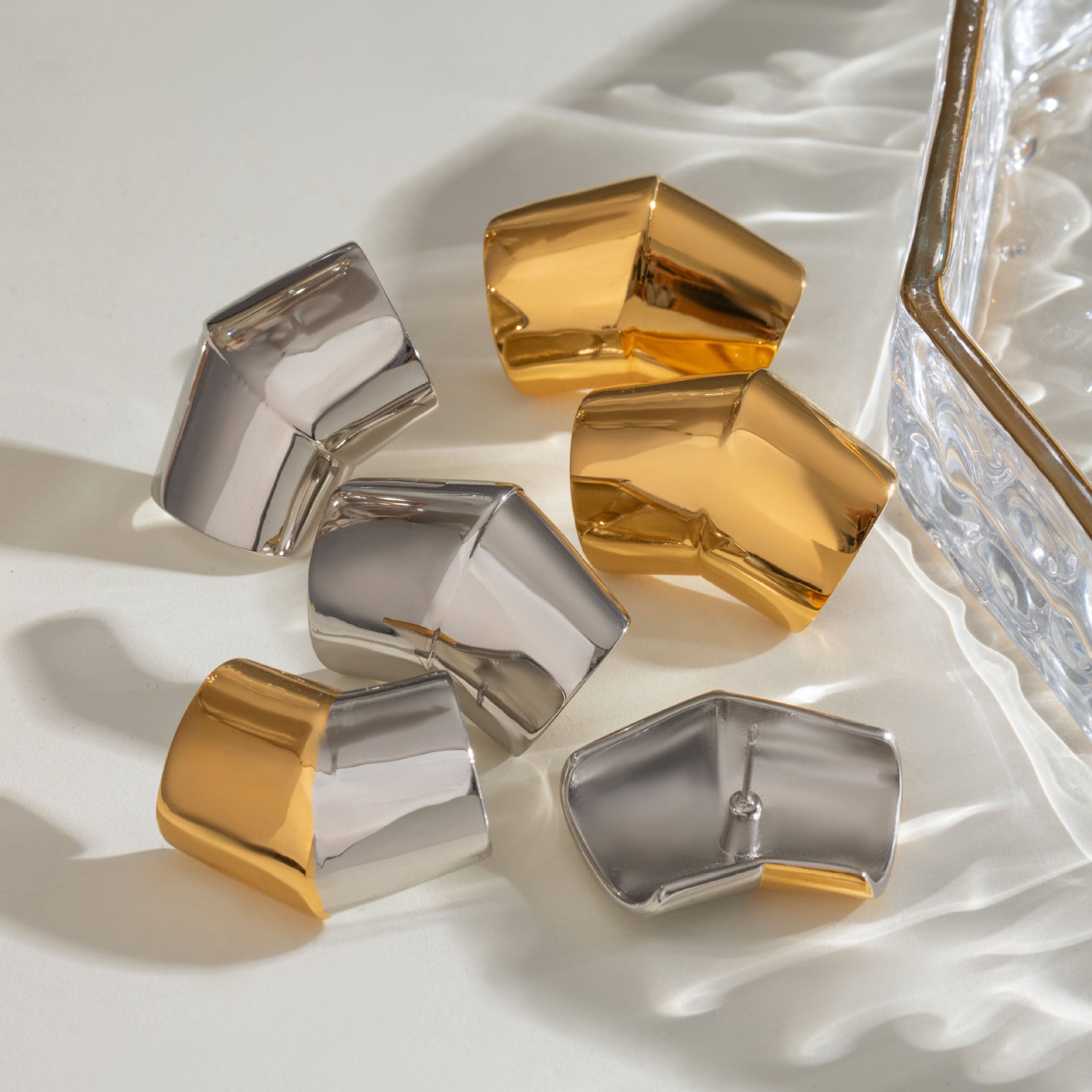 18K Gold Stainless Steel Geometric Ear Studs Niche - FASHIONKULTUR