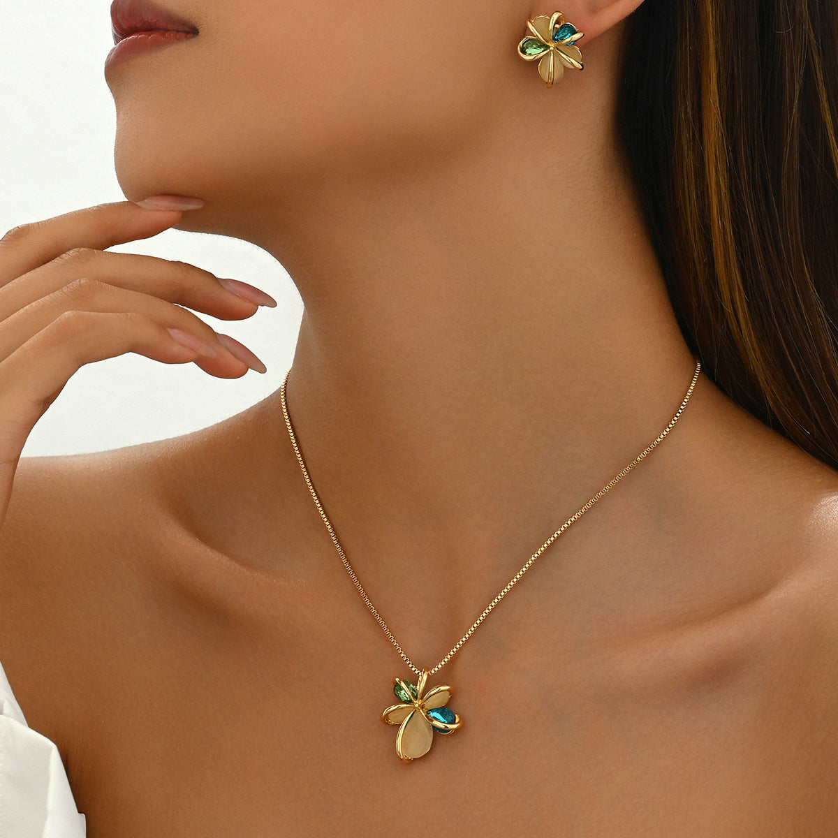 Vintage Women's Necklace Suit Inlaid Jewel - FASHIONKULTUR