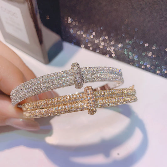 Fashion Simple Micro-inlaid Lock Exquisite Bracelet - FASHIONKULTUR
