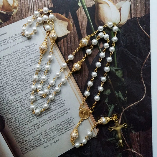 Retro Receptacle Micro Glass Bead Handmade Beaded Necklace Fashionable All-match Sweater Chain - FASHIONKULTUR