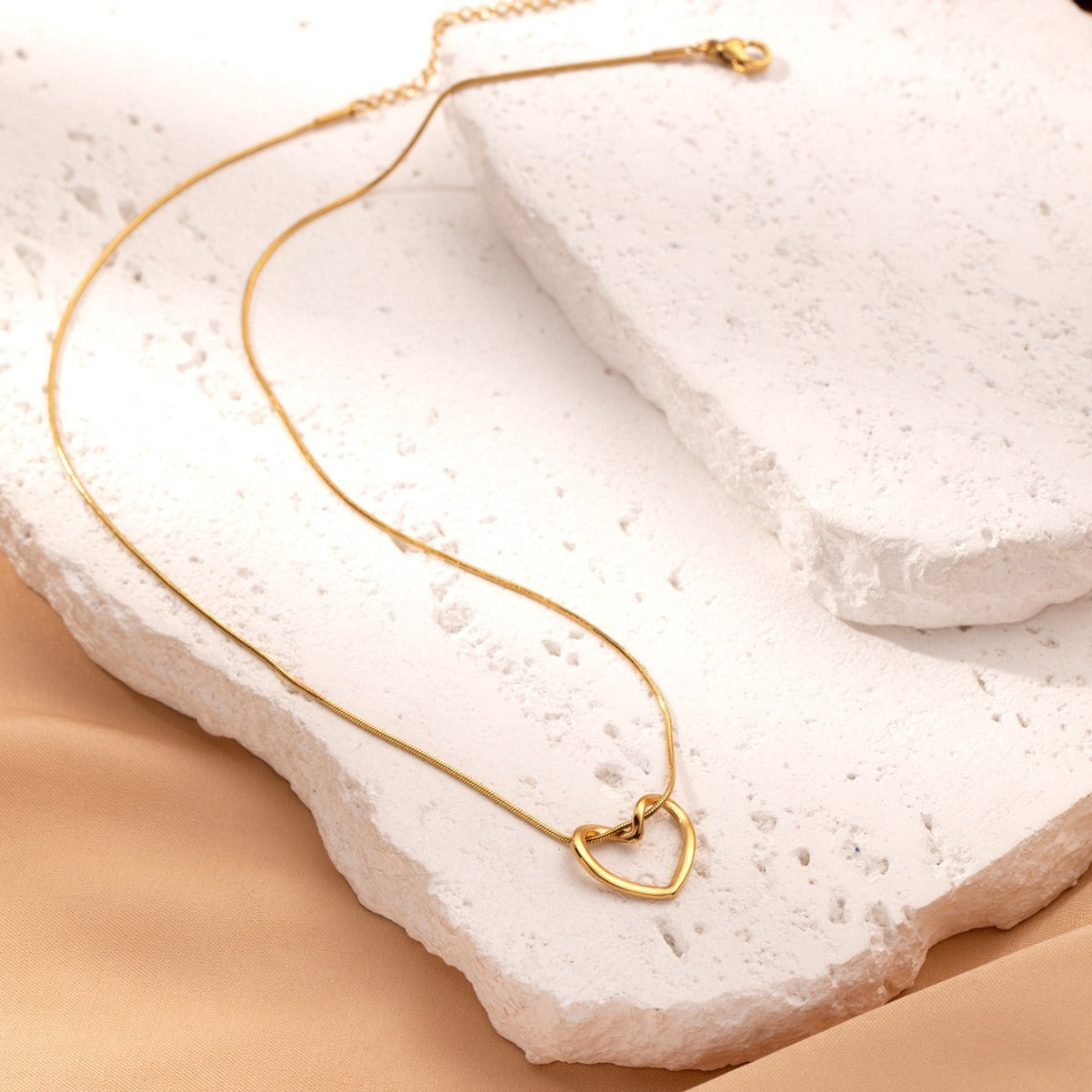 Fashion Jewelry Tainless Steel Twist Hollow Heart Pendant Necklace For Women Spicy Girls Simple Clavicle Chain Jewelry Gift - FASHIONKULTUR