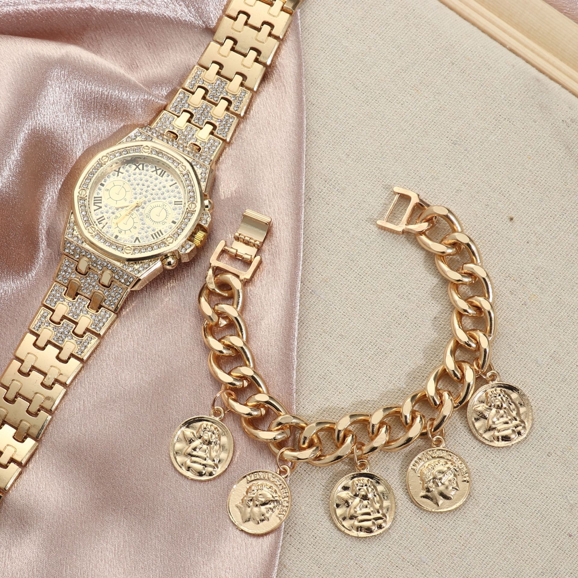 Watch Men's Diamond Large Dial Quartz Watch - FASHIONKULTUR