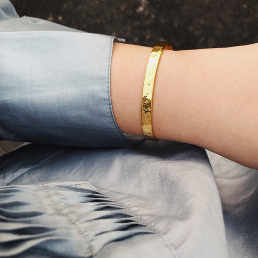 Jewelry Moon Surface Tin Foil Irregular Hammer Bracelet - FASHIONKULTUR