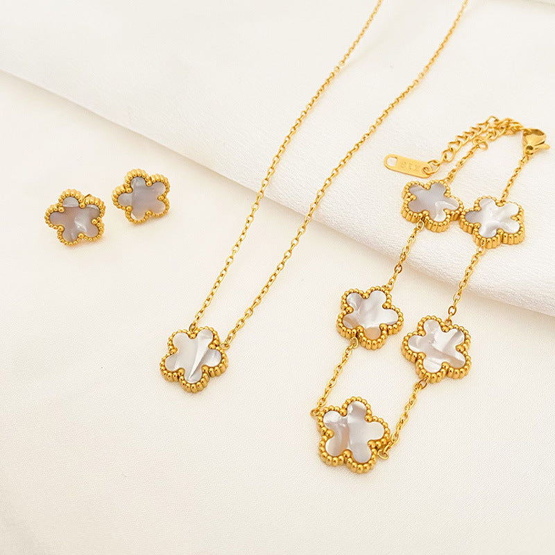 Five-leaf Flower Pendant Necklace Earring Bracelet Suit - FASHIONKULTUR