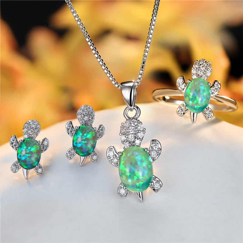 Fashion Oval Zircon Pendant Turtle Shape Necklaces With Rainbow Stone Multicolor Animal Necklace Jewelry For Woman And Children - FASHIONKULTUR