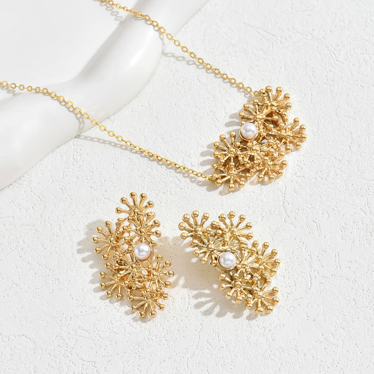 Fashion SUNFLOWER Design Women Necklace Suit - FASHIONKULTUR