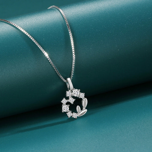 Women's Fashion Simple Lucky Garland Necklace - FASHIONKULTUR