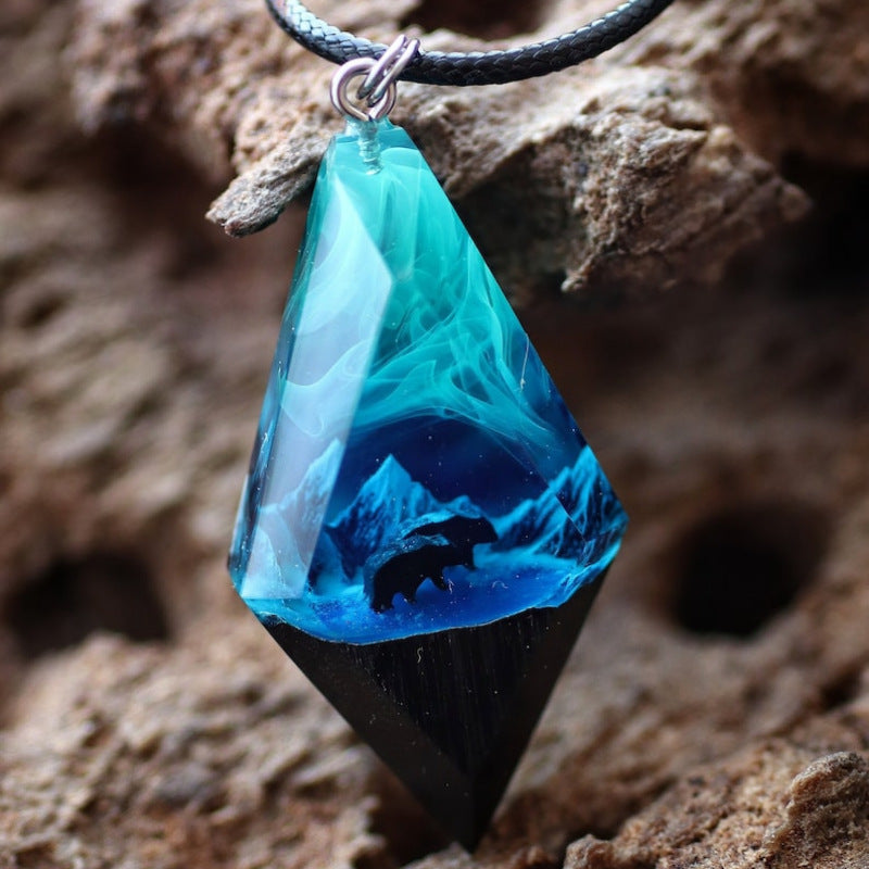 Aurora Resin Luminous Pendant Necklace - FASHIONKULTUR