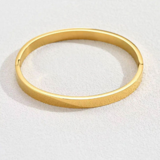 Stainless Steel Bracelet For Girls With A Sense Of Luxury - FASHIONKULTUR