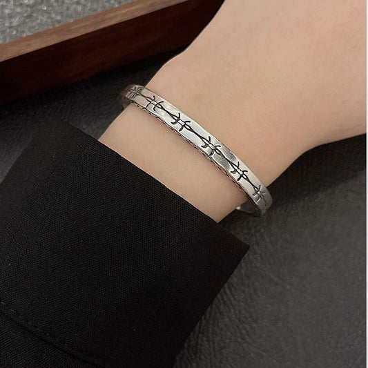 Unique High-end And Cool Style Geometric Hand Decorations - FASHIONKULTUR