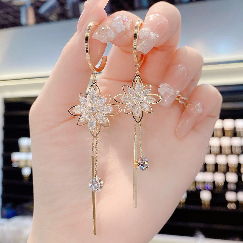 Stylish Flower Earrings Women's Tassel Imitation Crystal - FASHIONKULTUR