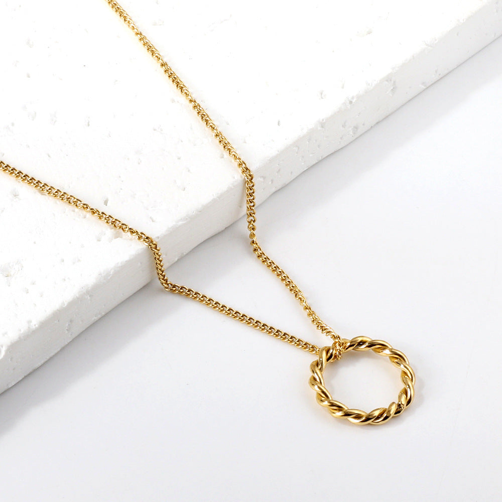 Women's Fashionable Exquisite Non-fading Openwork Circle Gold Simple Twist Necklace - FASHIONKULTUR