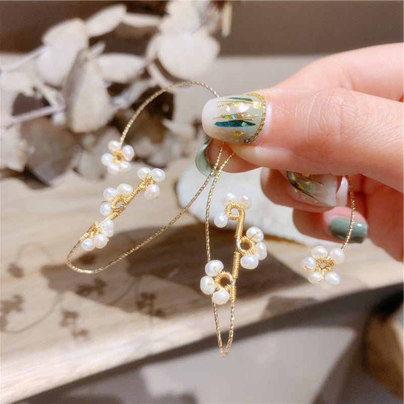Design Hand-woven Flower Pearl Earrings - FASHIONKULTUR