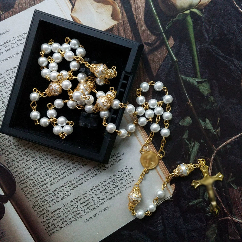 Retro Receptacle Micro Glass Bead Handmade Beaded Necklace Fashionable All-match Sweater Chain - FASHIONKULTUR