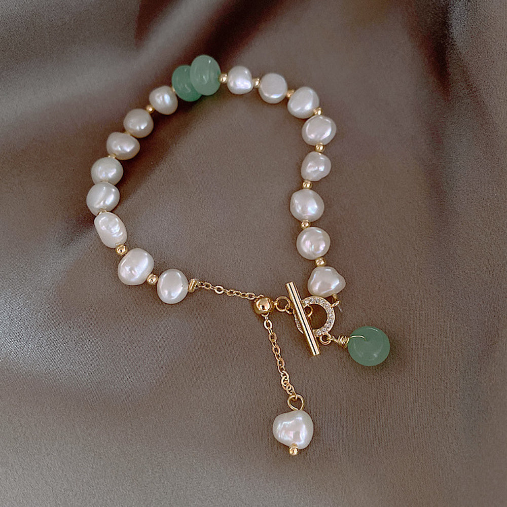 Women Irregular Freshwater Pearl Adjustable Bracelet - FASHIONKULTUR
