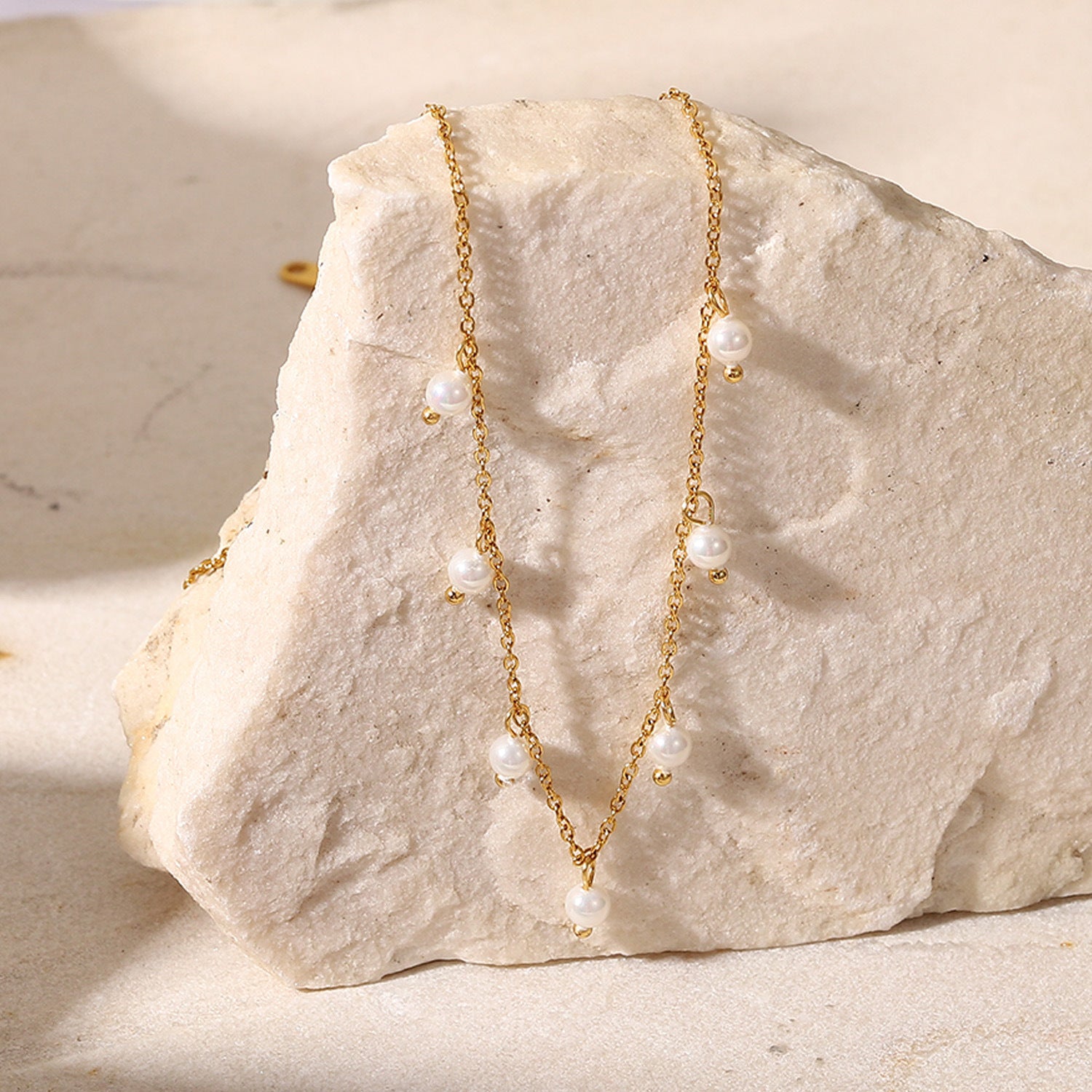 French Elegant INS Style Pearl Tassel Necklace 18K Gold Stainless Steel Necklace Ladies Temperament Collarbone Chain - FASHIONKULTUR