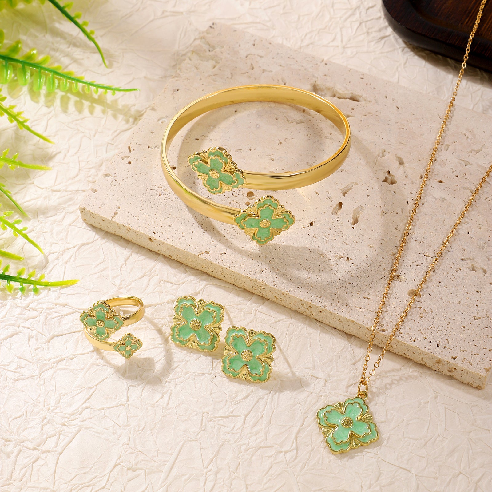 Clover Bracelet Earring Set - FASHIONKULTUR