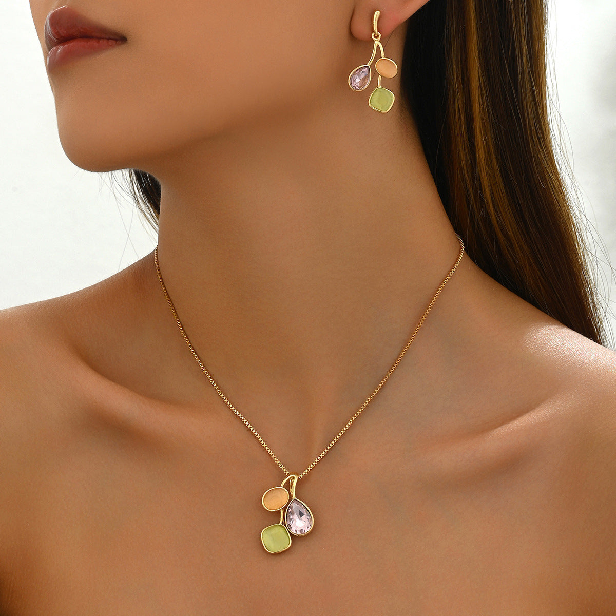 Women's Necklace And Earrings Suite Niche Inlaid Zircon - FASHIONKULTUR