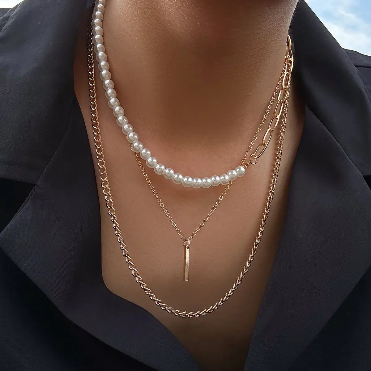 Ancient Geometric Pendant Necklace for Men with Half-Pearl Chain Choker - FASHIONKULTUR