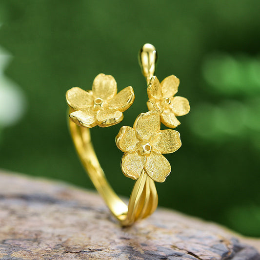 Women's Hand-Designed Forget-Me-Not Ring