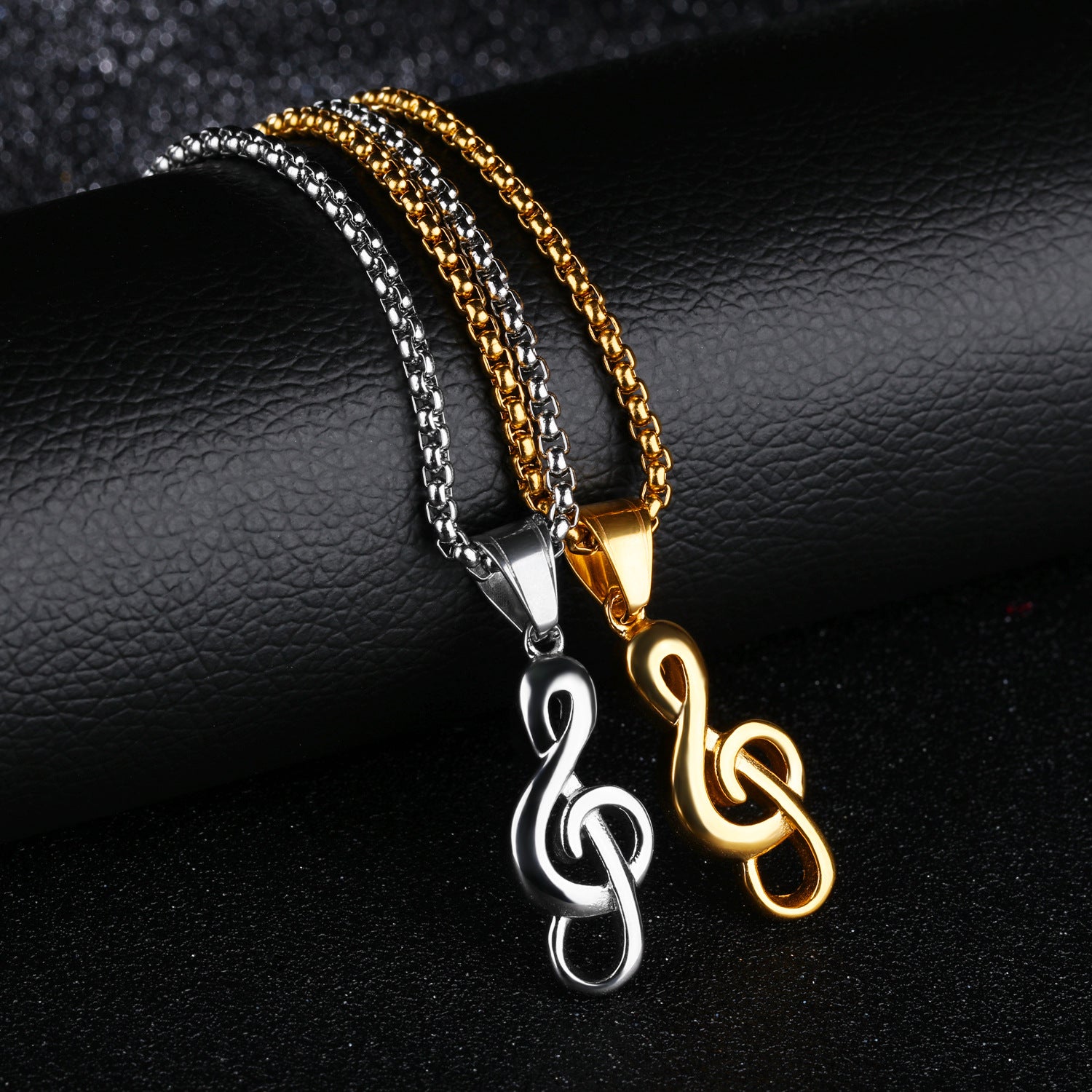 Music symbol necklace - FASHIONKULTUR