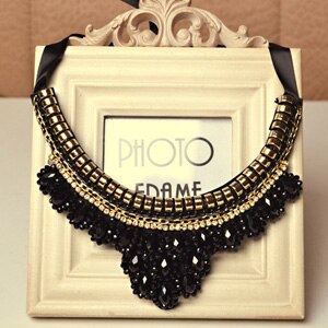 Fashionable Statement Choker Necklace - FASHIONKULTUR