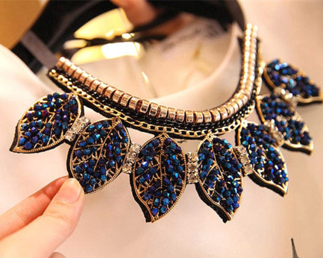 Fashionable Statement Choker Necklace - FASHIONKULTUR