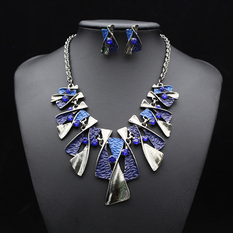 The big European and American fashion color alloy diamond necklace earrings set bride jewelry factory direct - FASHIONKULTUR
