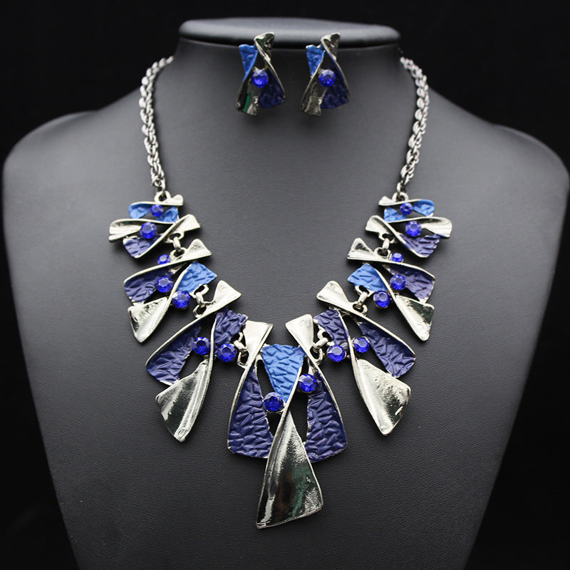The big European and American fashion color alloy diamond necklace earrings set bride jewelry factory direct - FASHIONKULTUR