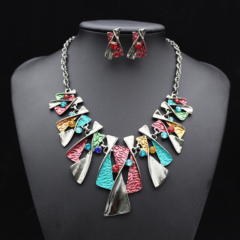 The big European and American fashion color alloy diamond necklace earrings set bride jewelry factory direct - FASHIONKULTUR