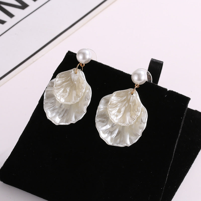 New Style Pearl Shell Earrings For Ladies - FASHIONKULTUR