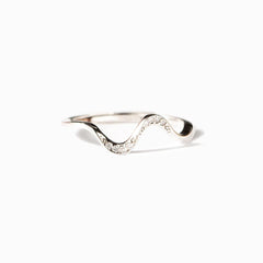 Women's Fashion S925 Silver Simple Wave Ring