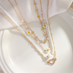 Women's Pearl Little Daisy Suit Necklace