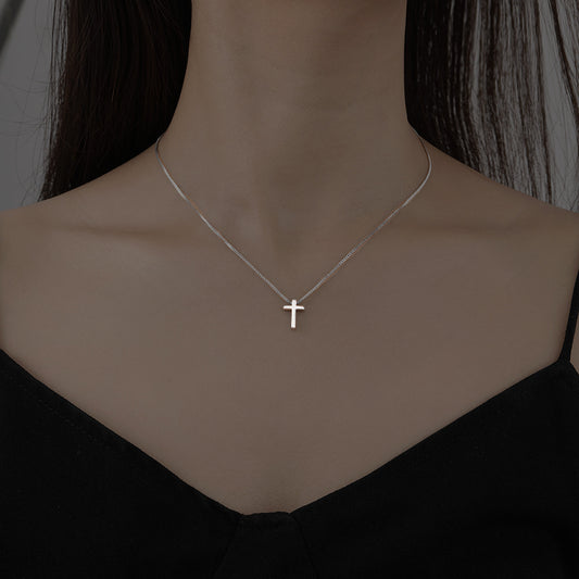 Women's Simple Cross Pendant Necklace - FASHIONKULTUR