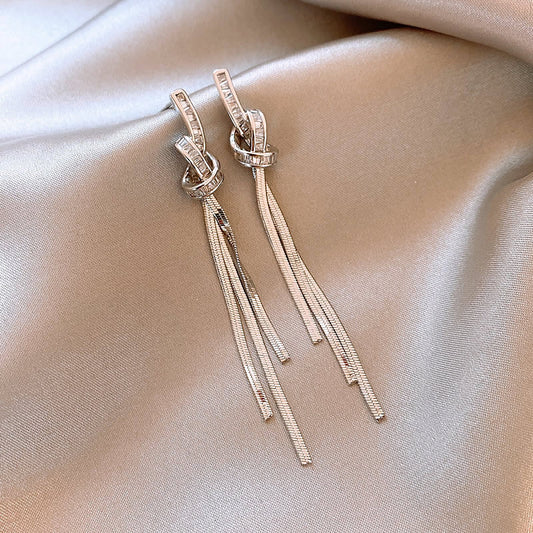 Alloy Electroplated Women's Silver Needle Long Fringe Earrings Earrings