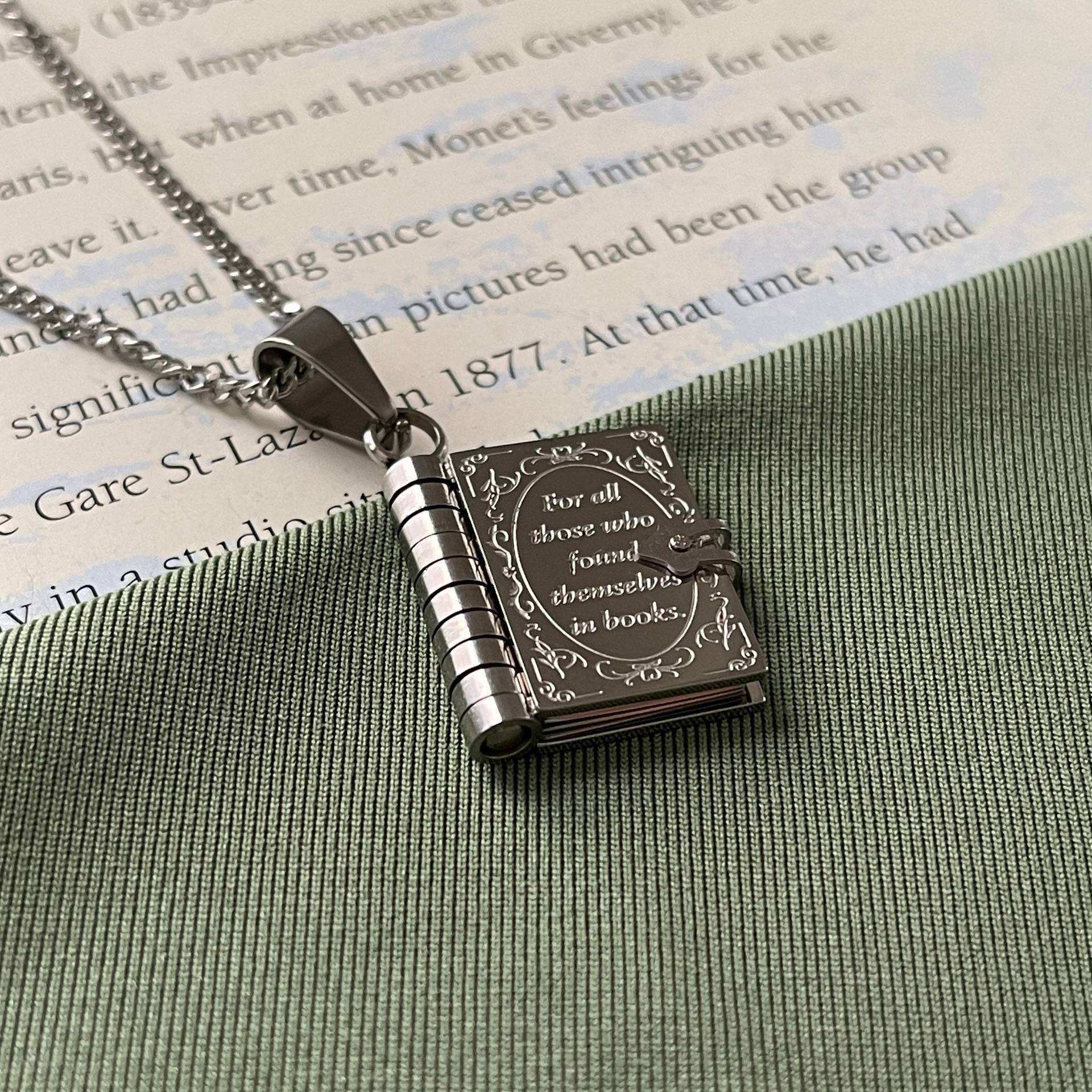 Open And Close Book Necklace Retro Artistic - FASHIONKULTUR