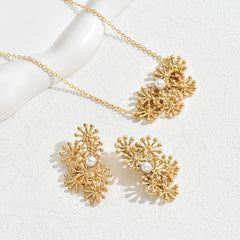 Fashion SUNFLOWER Design Women Necklace Suit