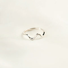 Women's Fashion S925 Silver Simple Wave Ring