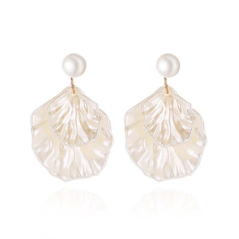 New Style Pearl Shell Earrings For Ladies - FASHIONKULTUR