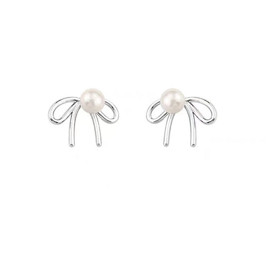 925 Sterling Silver Stud Earrings Light Luxury Shell Pearls Bow Special-interest Design