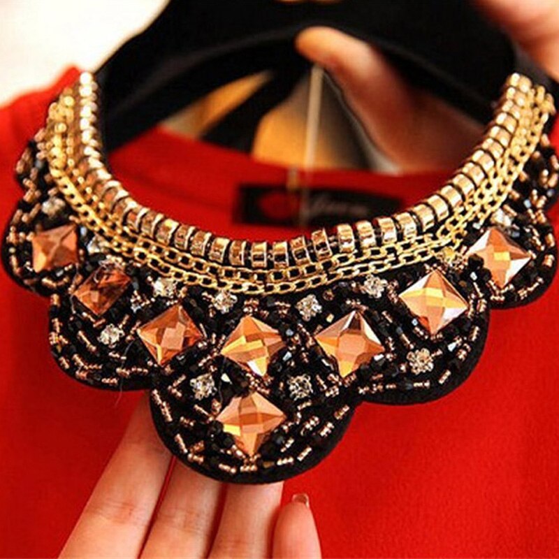 Fashionable Statement Choker Necklace - FASHIONKULTUR